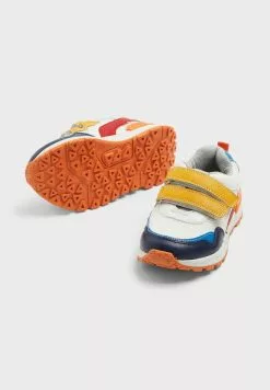 Mothercare Kids Low Top Velcro Sneakers -Shoes Shop 4 zoom desktop 63