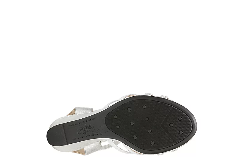 Lifestride Womens Yaya Wedge Sandal - Silver 9 Lifestride Womens Yaya Wedge Sandal - Silver - Image 7