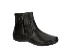 Clarks Womens Cora Grace Boot - Black